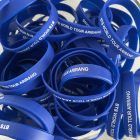 AKCIÓS! Szilikon karkötő - egyedi felirattal