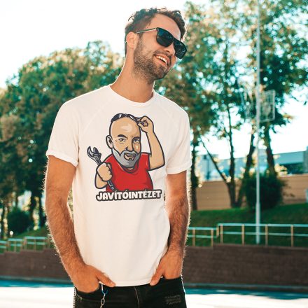  AMBULANCE T-SHIRT